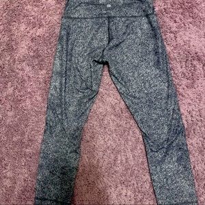 Lululemon Wunder trains size 8 speckled leggings full length 🫶🏽